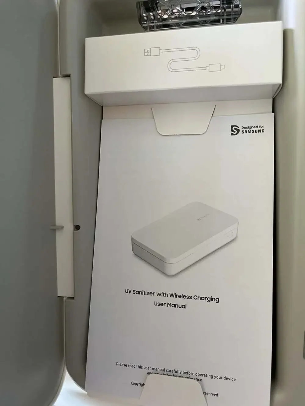 Samsung UV Sanitizer with Qi Wireless Charging GP-TOU020SACWU White